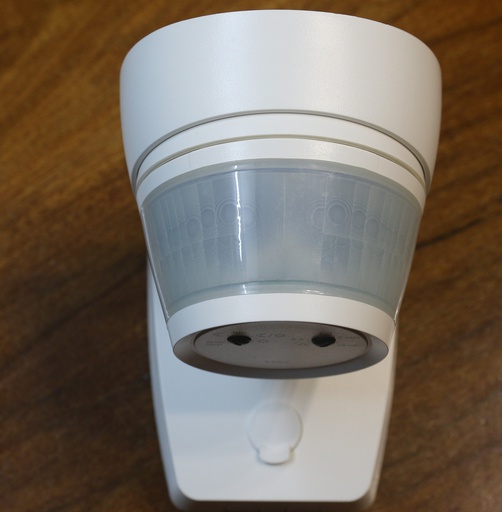 [EE830] Cảm biến chuyển động gắn tường EE830